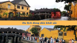 Khách du lịch đang đông trở lại mùa Tết