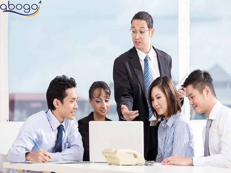 Division Manager là người quản lý nguồn lực và nhân sự