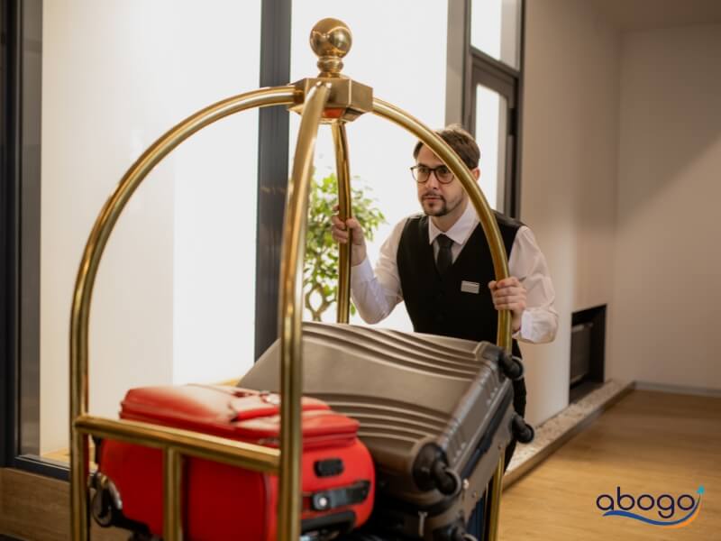 Yêu cầu cho nhân viên bellman là gì?