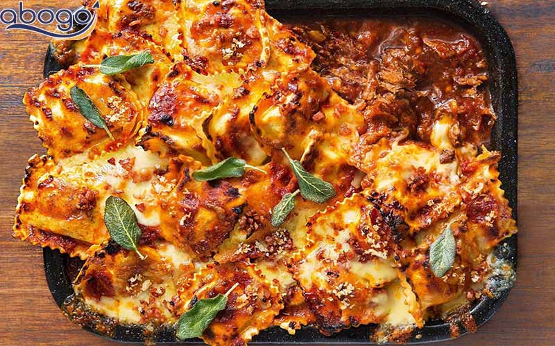 Ravioli là một món ăn đặc trưng của ẩm thực Ý