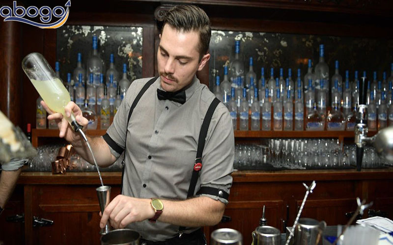 Shaker trong nghề pha chế