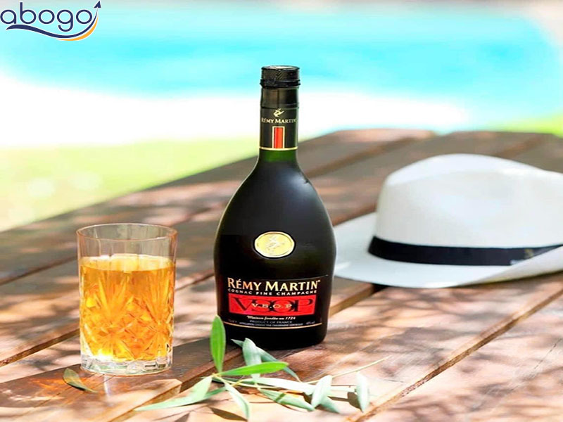 Sự khác biệt giữa các loại rượu dựa vào hương vị và thời gian lão hóa