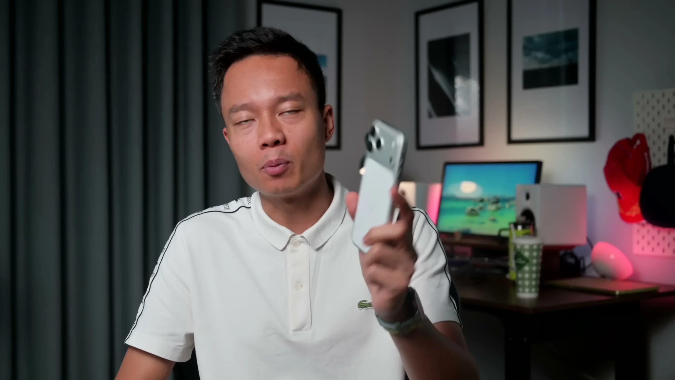Màn hình mở đầu với Didu và iPhone 17 Pro Max