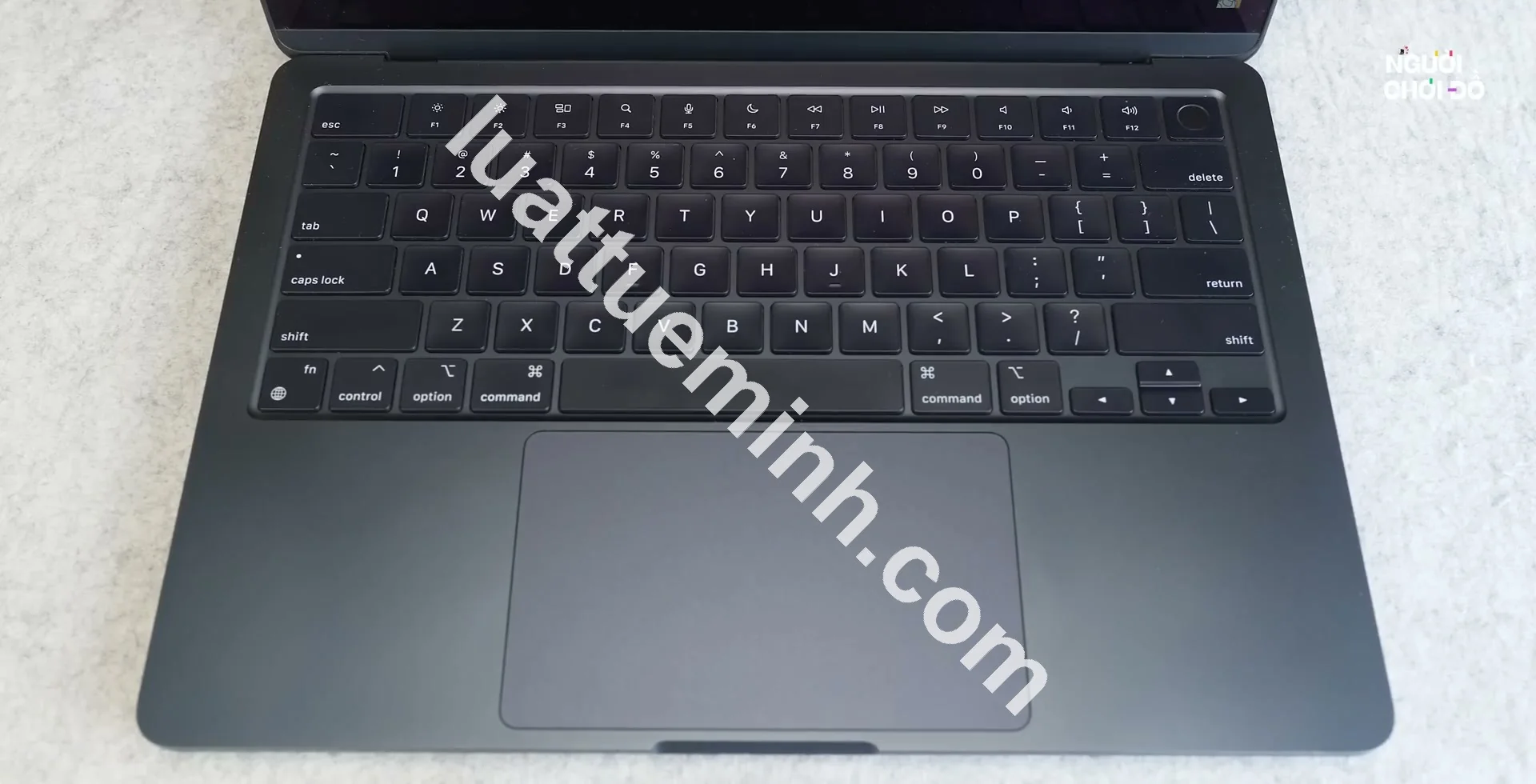 Hệ thống âm thanh và Webcam