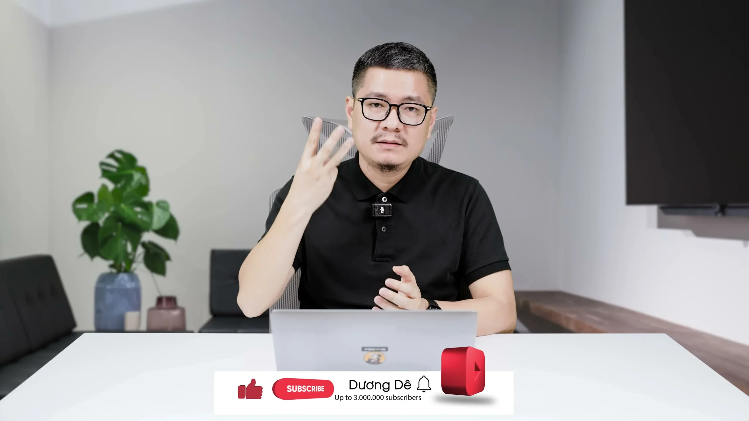 Cận cảnh khung viền thép không rỉ