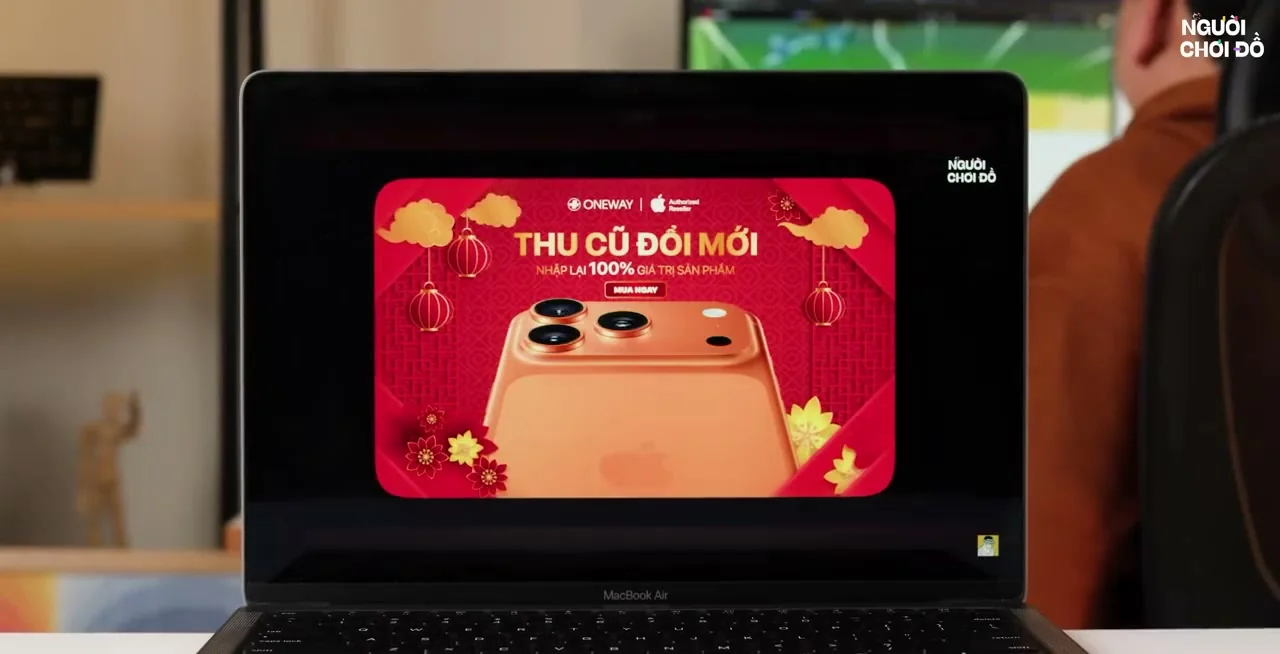 Giao diện phần mềm chỉnh sửa video CapCut và Premiere