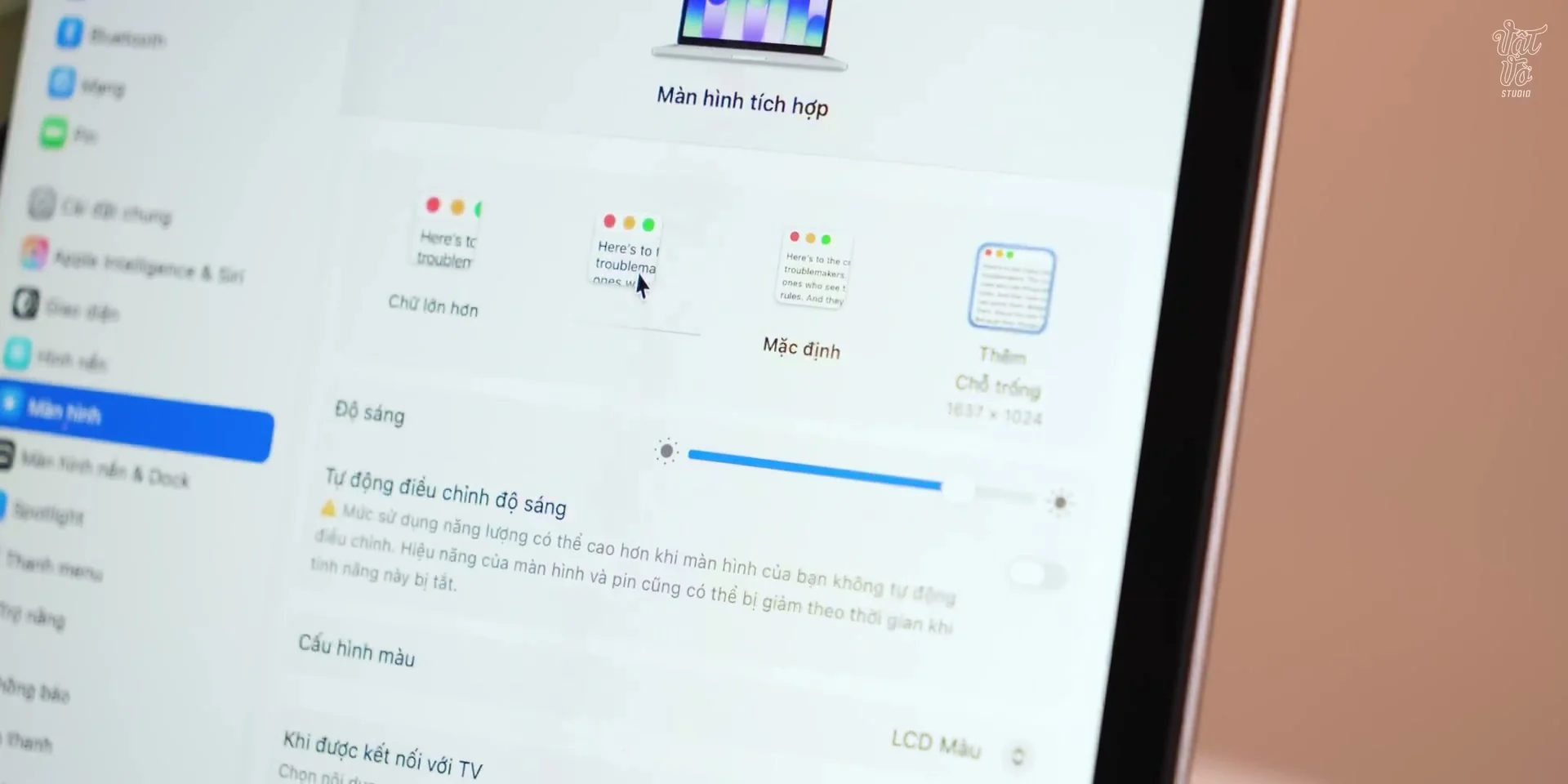 Kiểm tra bàn phím và Touch Trackpad Kiểm tra bàn phím và Touch Trackpad
